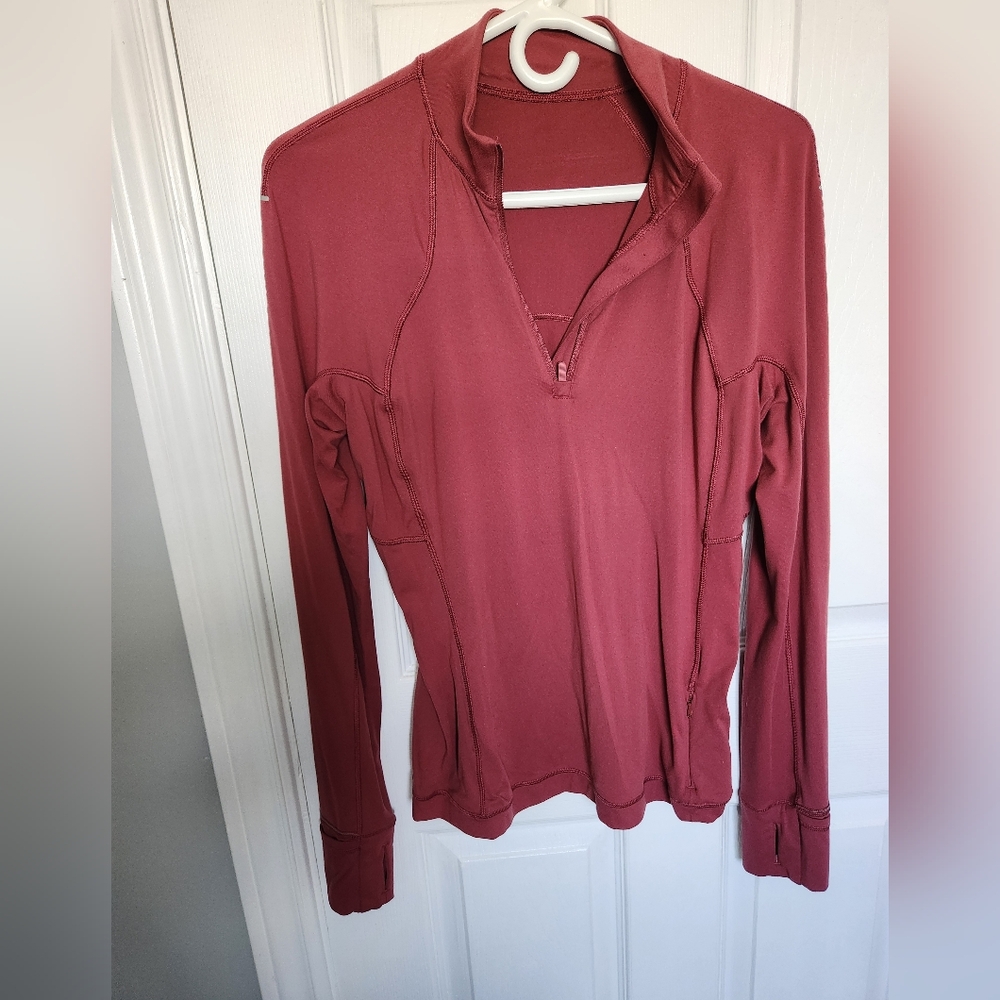 Lululemon Ready to Rulu Top